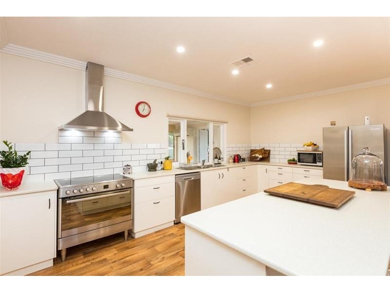 102 Cooke Street, Nichols Point VIC 3501