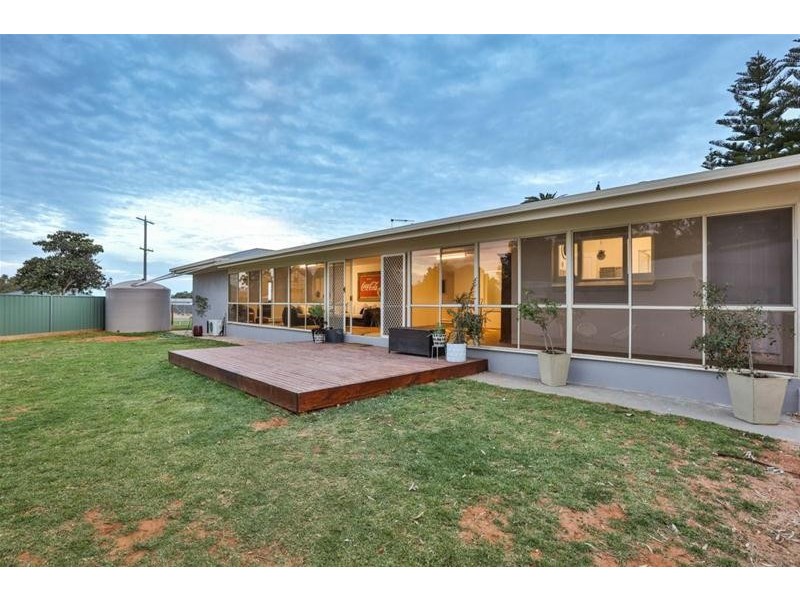 102 Cooke Street, Nichols Point VIC 3501