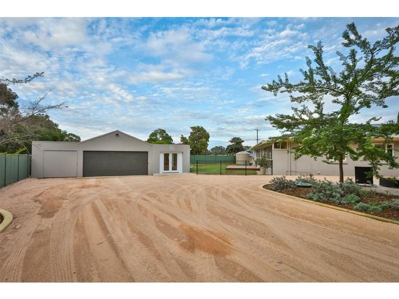 102 Cooke Street, Nichols Point VIC 3501