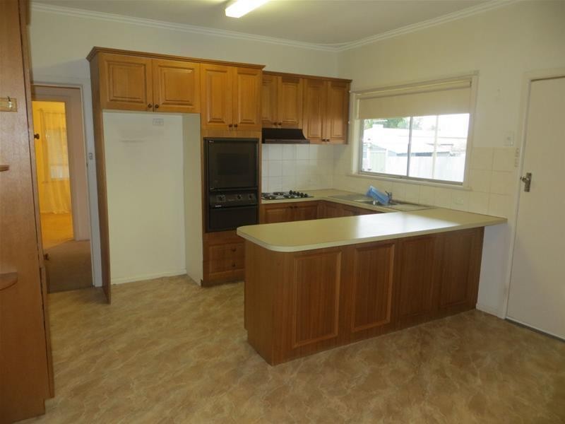 4 Hazel Avenue, Mildura VIC 3500