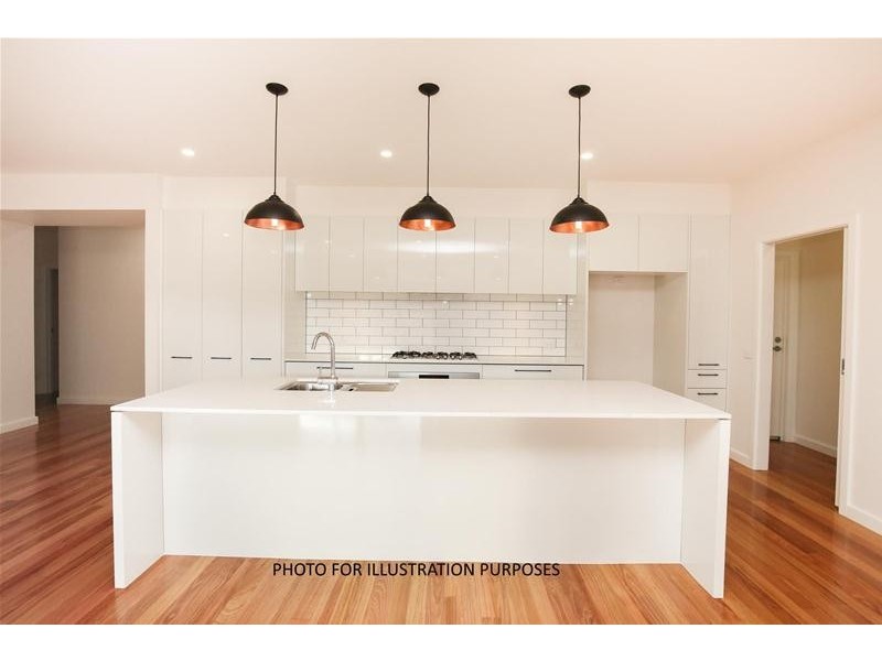 11 Kensington Court, Irymple VIC 3498