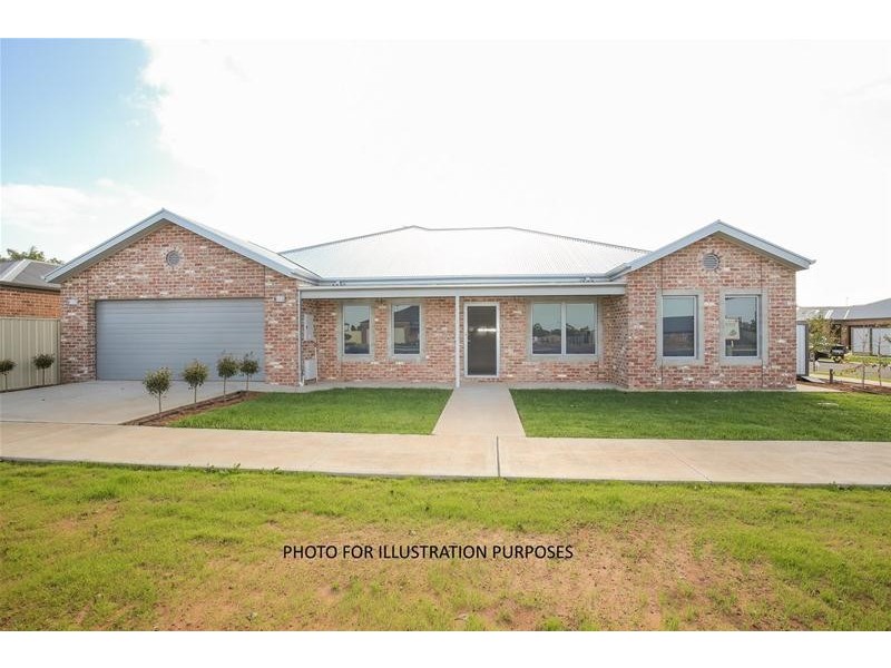 11 Kensington Court, Irymple VIC 3498