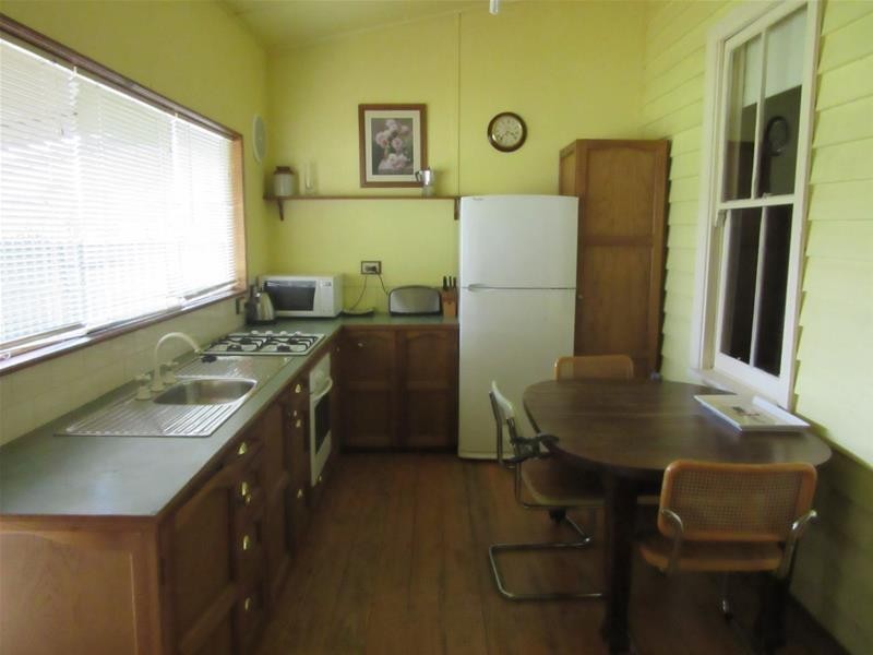 128 Pine Avenue, Mildura VIC 3500