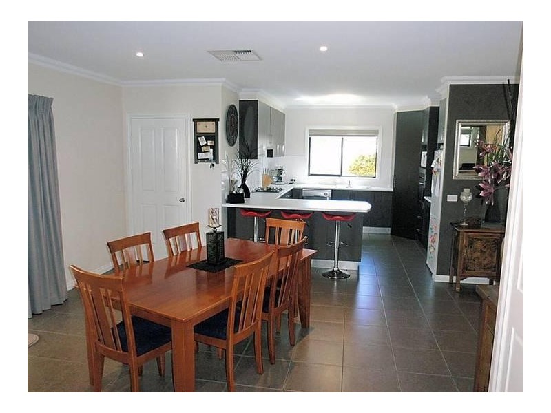 8 Bene Vista Boulevard, Mildura VIC 3500