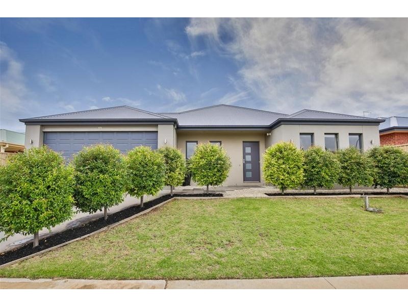 11 Drings Way, Gol Gol NSW 2738