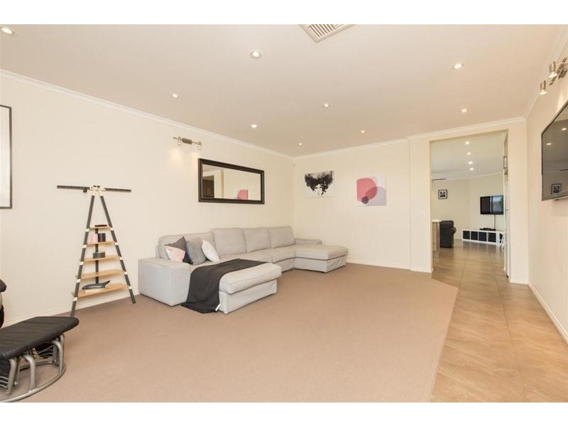 11 Drings Way, Gol Gol NSW 2738