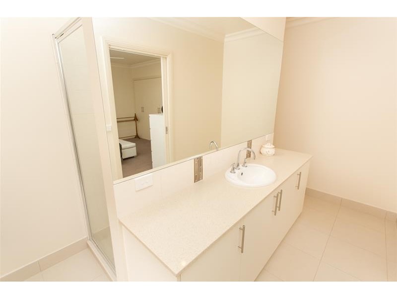 14 Nicholas Avenue, Mildura VIC 3500