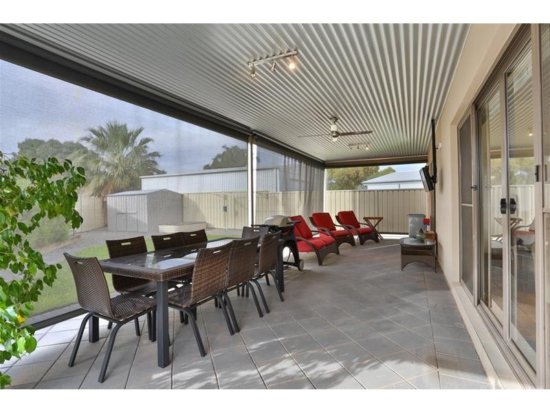 14 Nicholas Avenue, Mildura VIC 3500