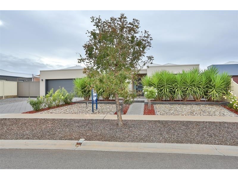 14 Nicholas Avenue, Mildura VIC 3500