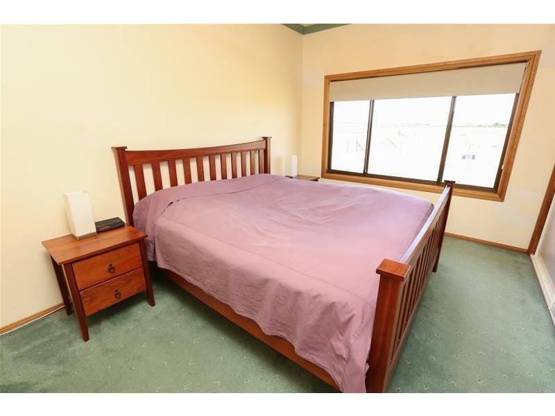 147 Reserve West Road, Dareton NSW 2717