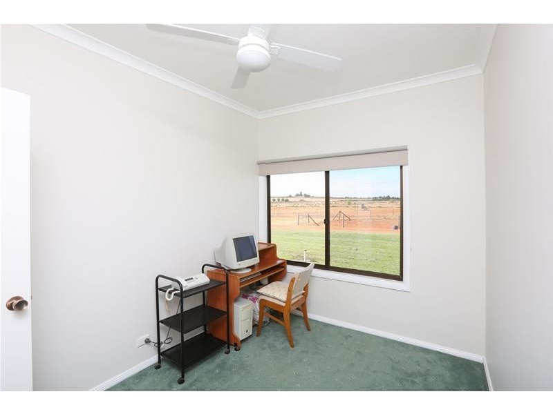 147 Reserve West Road, Dareton NSW 2717