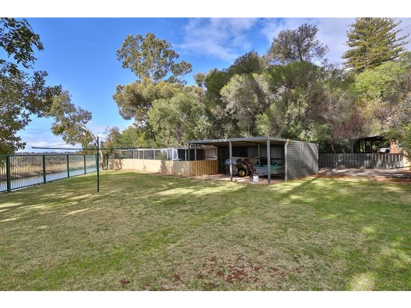 253 Karadoc Avenue, Nichols Point VIC 3501