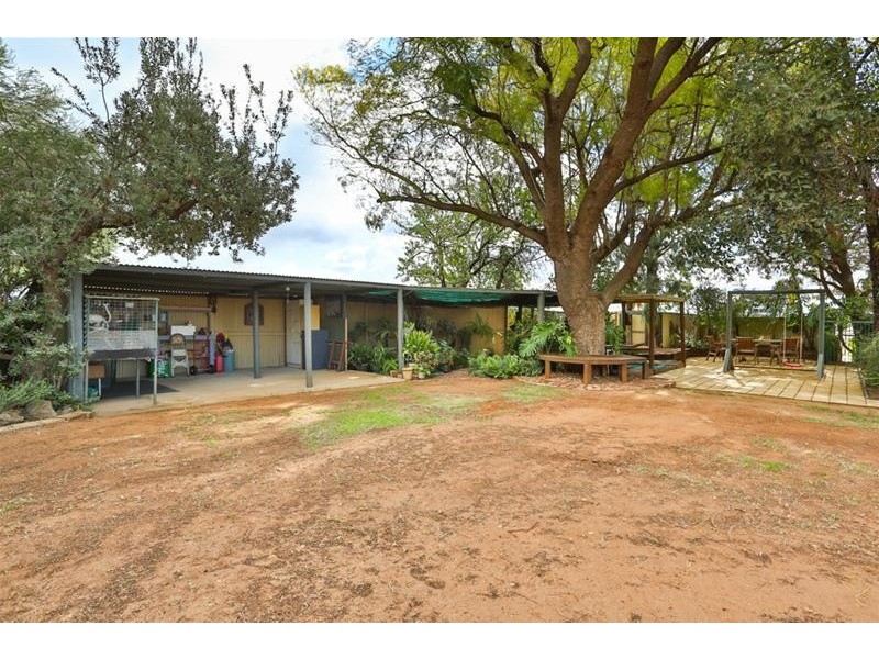 253 Karadoc Avenue, Nichols Point VIC 3501