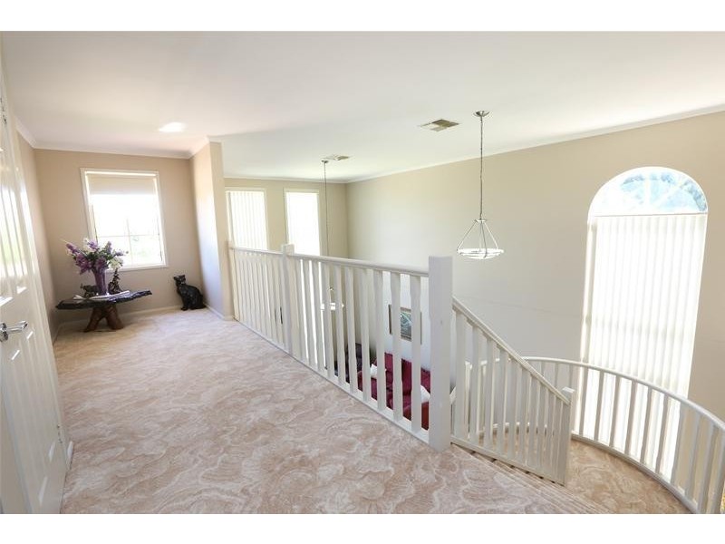 11 Riverview Rise, Gol Gol NSW 2738