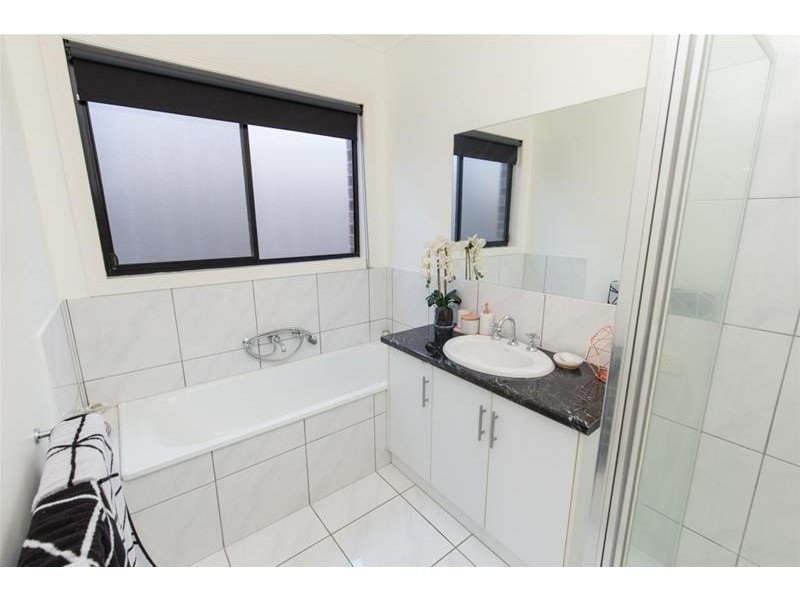 1/5 John Monash Boulevard, Mildura VIC 3500