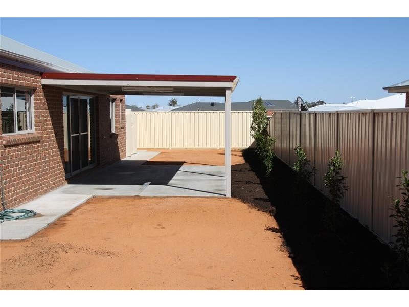 43 Betty Krake Drive, Red Cliffs VIC 3496