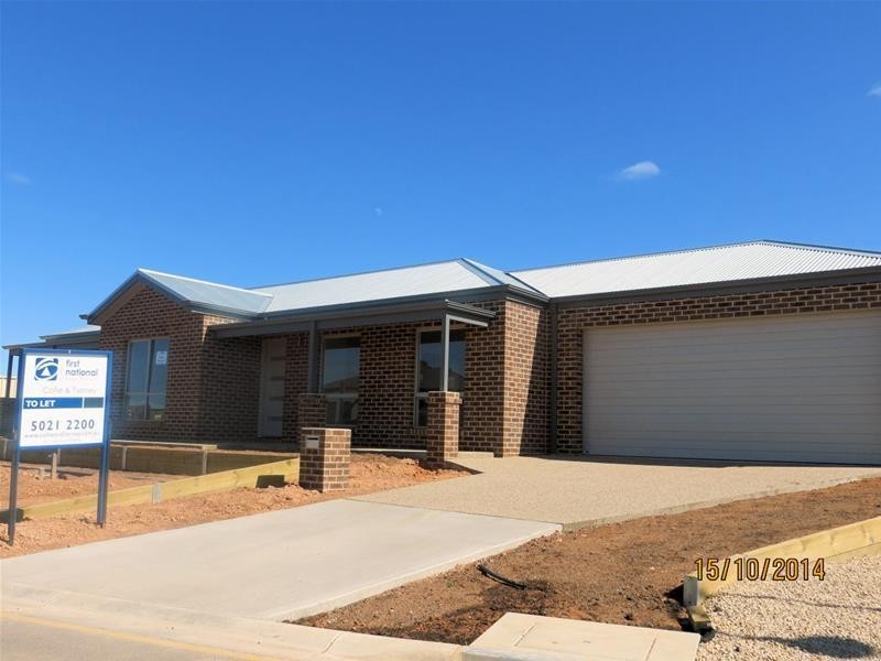 2 Miles  Court, Mildura VIC 3500