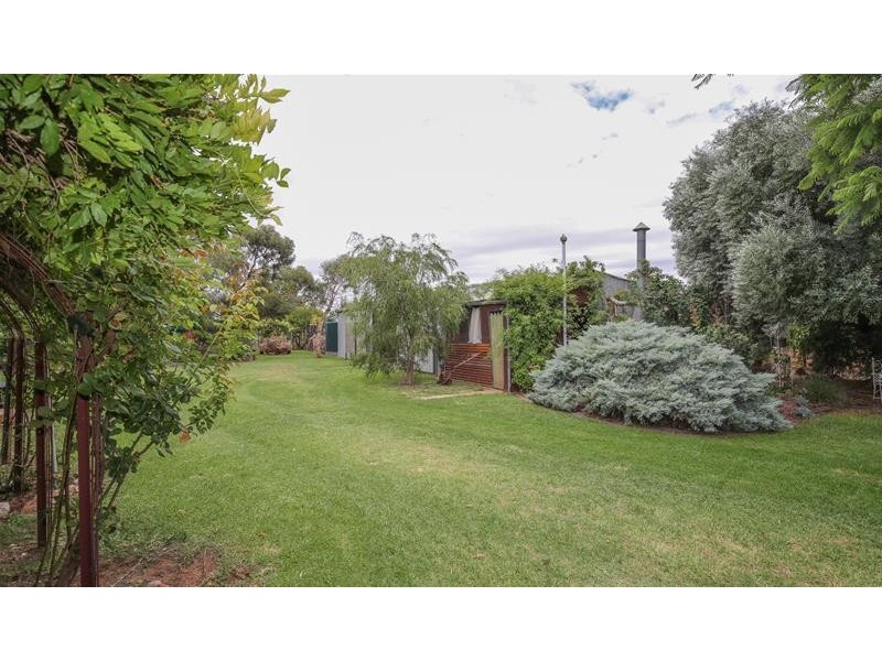 143 Cowanna Avenue, Merbein VIC 3505