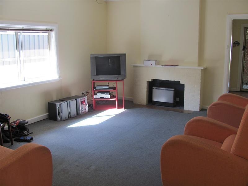 8 Kurrajong Parade, Mildura VIC 3500