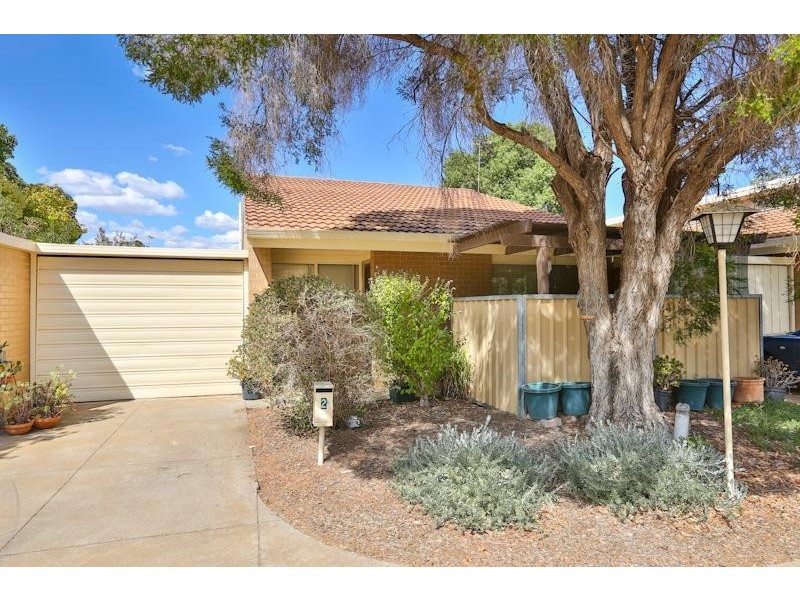 2 Bottlebrush Court, Mildura VIC 3500
