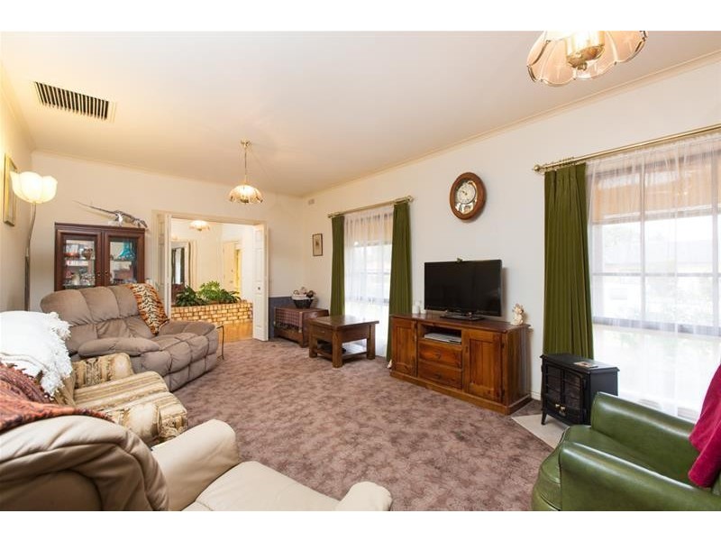 4 Kiata Drive, Mildura VIC 3500