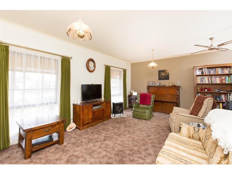 4 Kiata Drive, Mildura VIC 3500