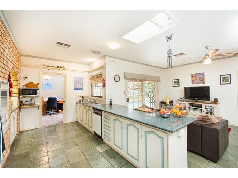 4 Kiata Drive, Mildura VIC 3500