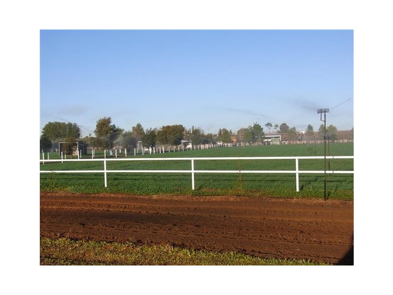 145-149 Irymple Avenue, Nichols Point VIC 3501