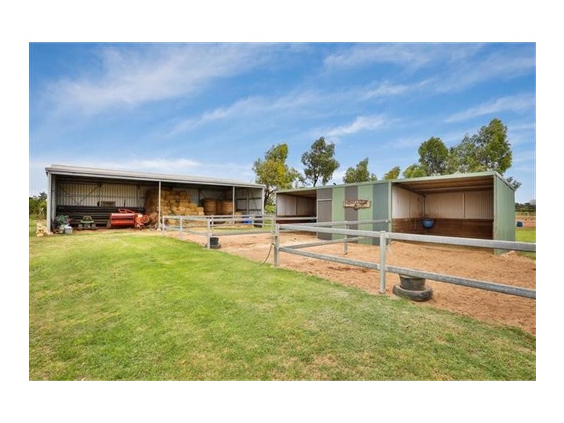 145-149 Irymple Avenue, Nichols Point VIC 3501