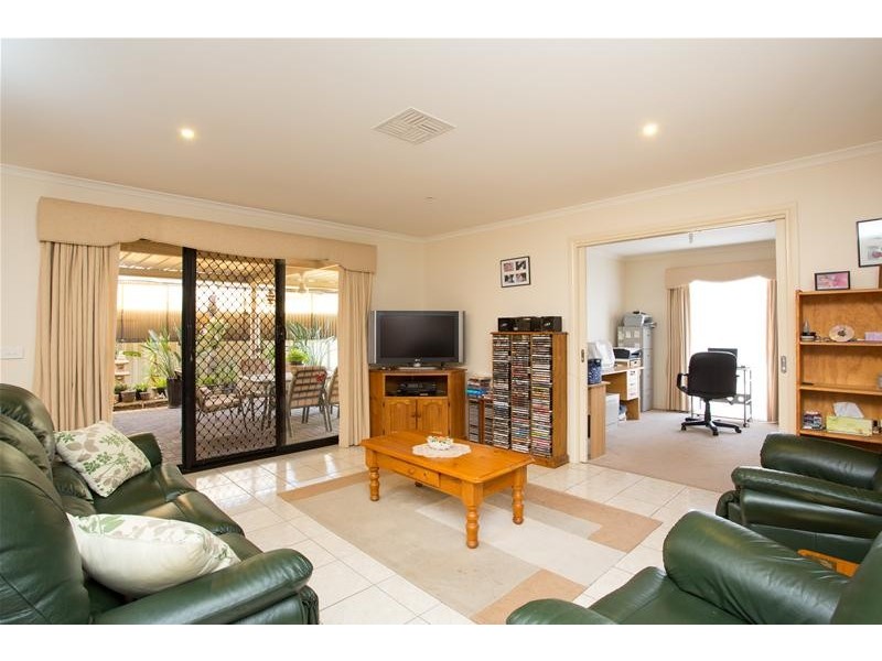 2 Edmund Barton Court, Mildura VIC 3500
