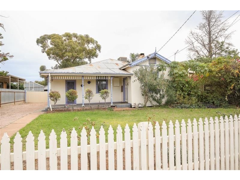 195 San Mateo Avenue, Mildura VIC 3500