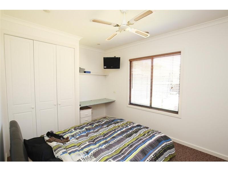 15 Oak Avenue, Mildura VIC 3500