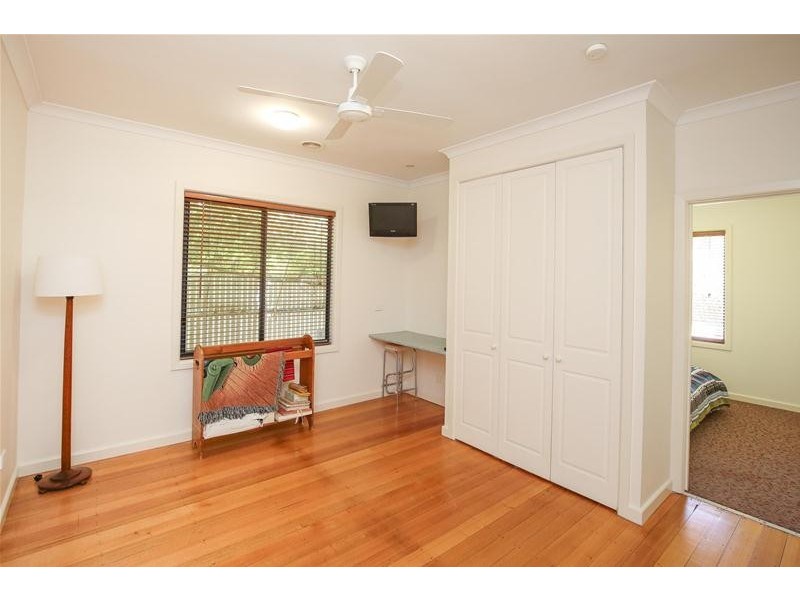 15 Oak Avenue, Mildura VIC 3500