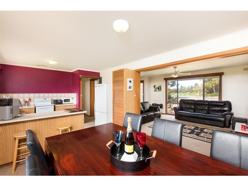 141 Irymple Avenue, Nichols Point VIC 3501