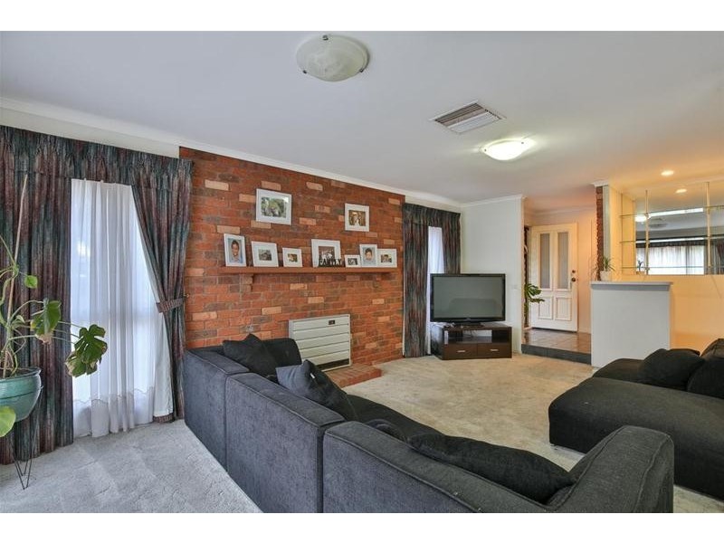 4 Yanina Close, Mildura VIC 3500