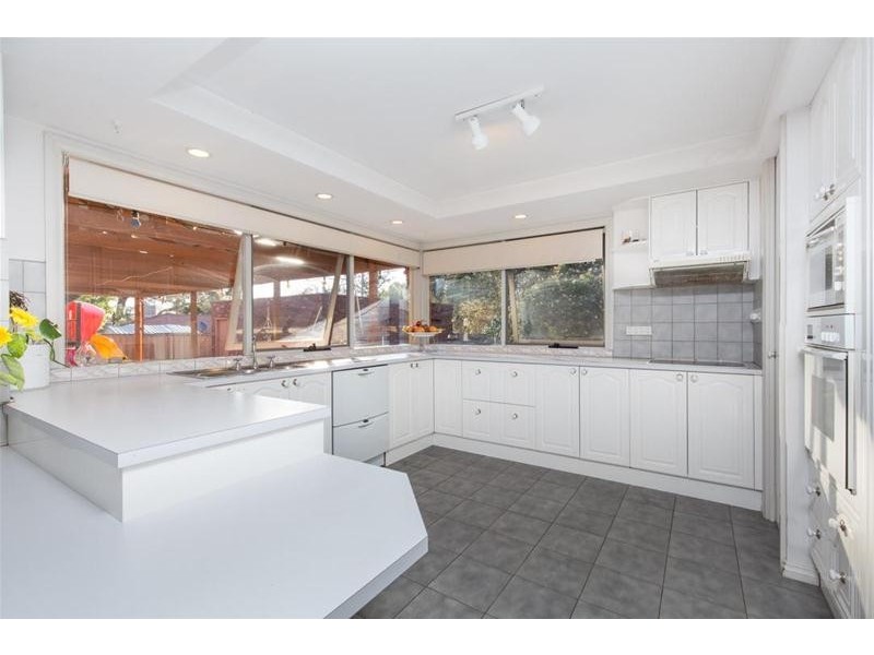 4 Yanina Close, Mildura VIC 3500