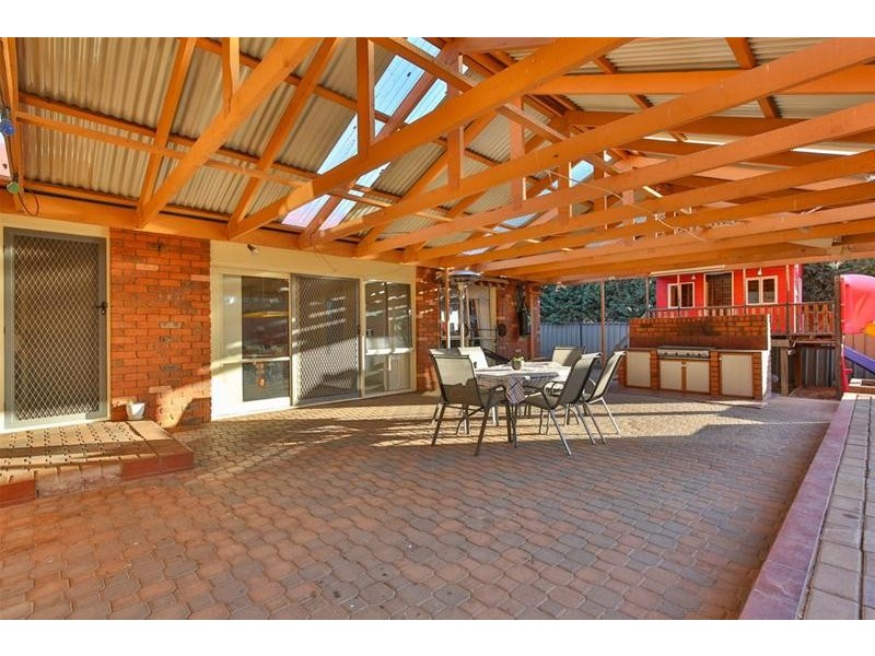 4 Yanina Close, Mildura VIC 3500