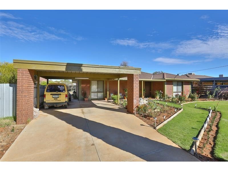 4 Homestead Court, Mildura VIC 3500