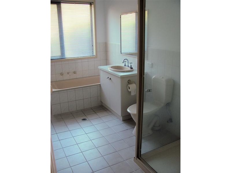 2/14 Dunning Drive, Mildura VIC 3500