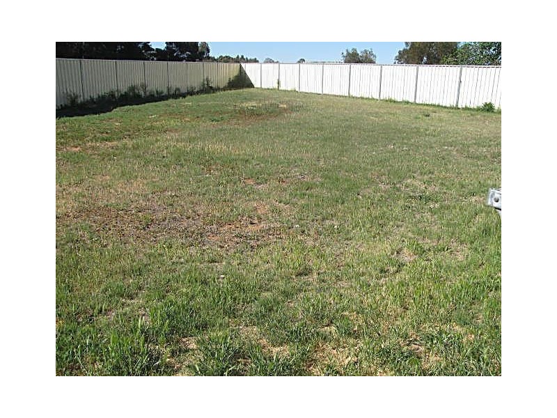 594 Sandilong Avenue, Irymple VIC 3498