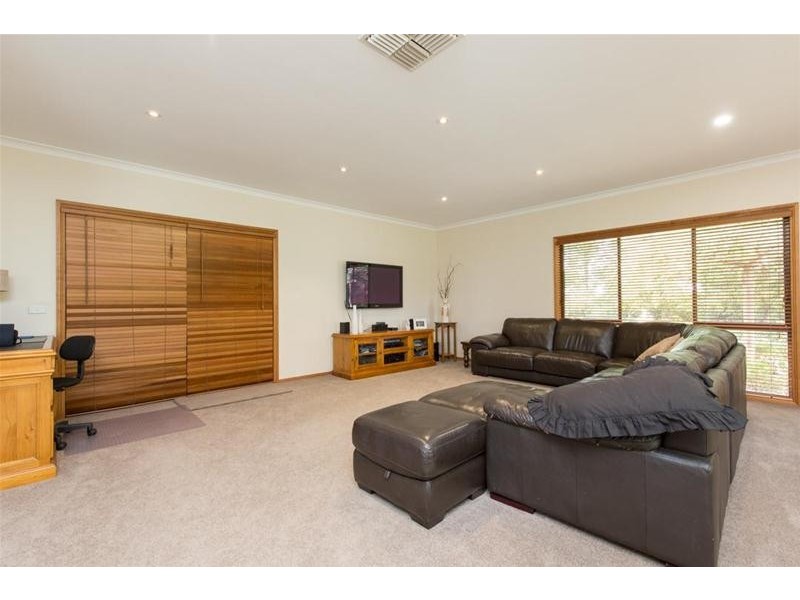 145 Alba Road, Dareton NSW 2717