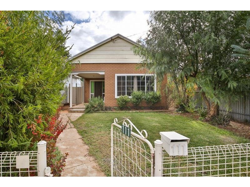 111 Magnolia Avenue, Mildura VIC 3500
