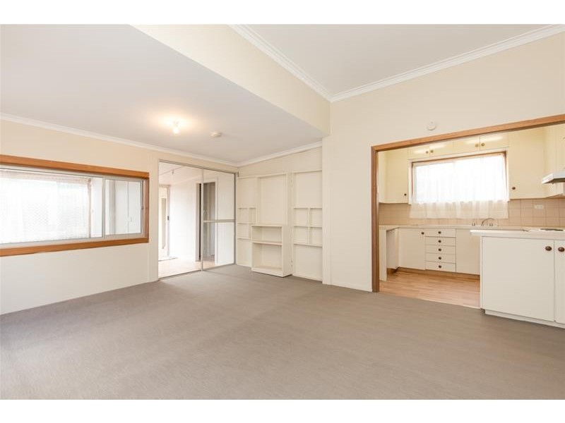 111 Magnolia Avenue, Mildura VIC 3500