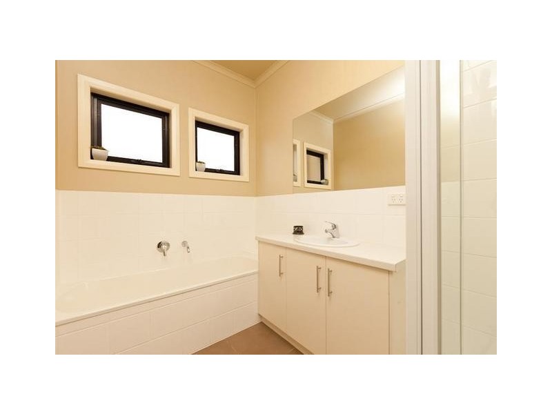 1/337 Eighth Street, Mildura VIC 3500