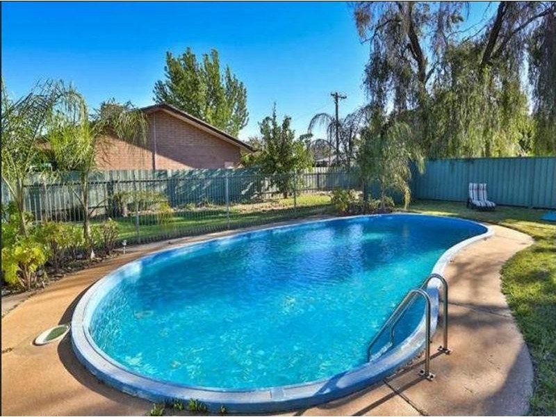 1-3 Mitchell Avenue, Dareton NSW 2717