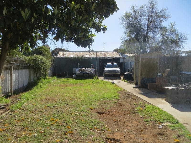 143 Magnolia Avenue, Mildura VIC 3500