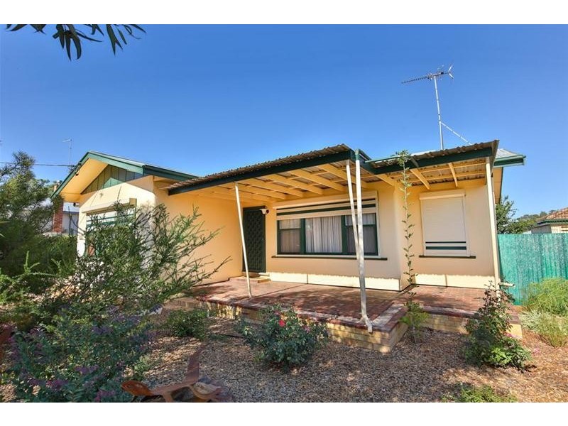 22 Millie Street, Dareton NSW 2717