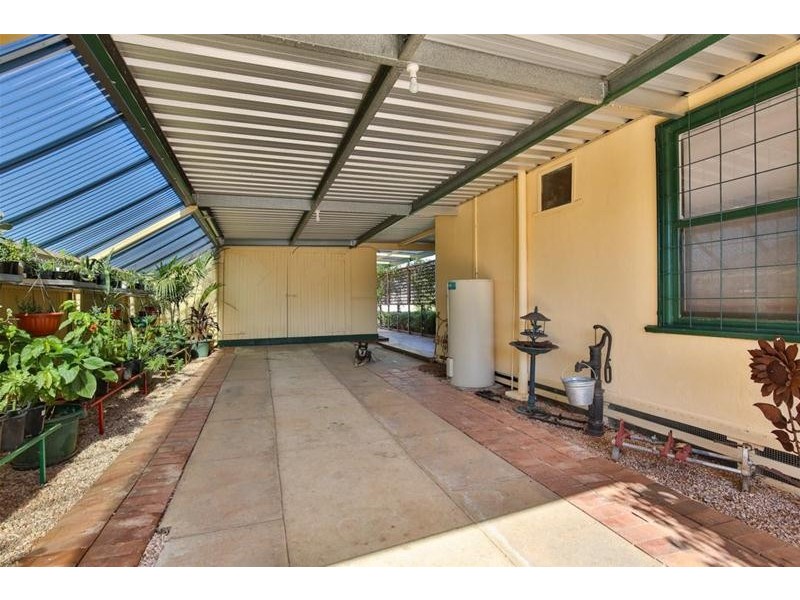 22 Millie Street, Dareton NSW 2717