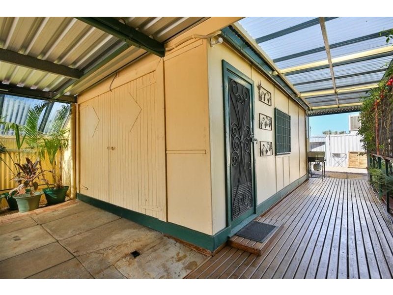 22 Millie Street, Dareton NSW 2717