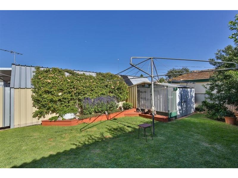 22 Millie Street, Dareton NSW 2717